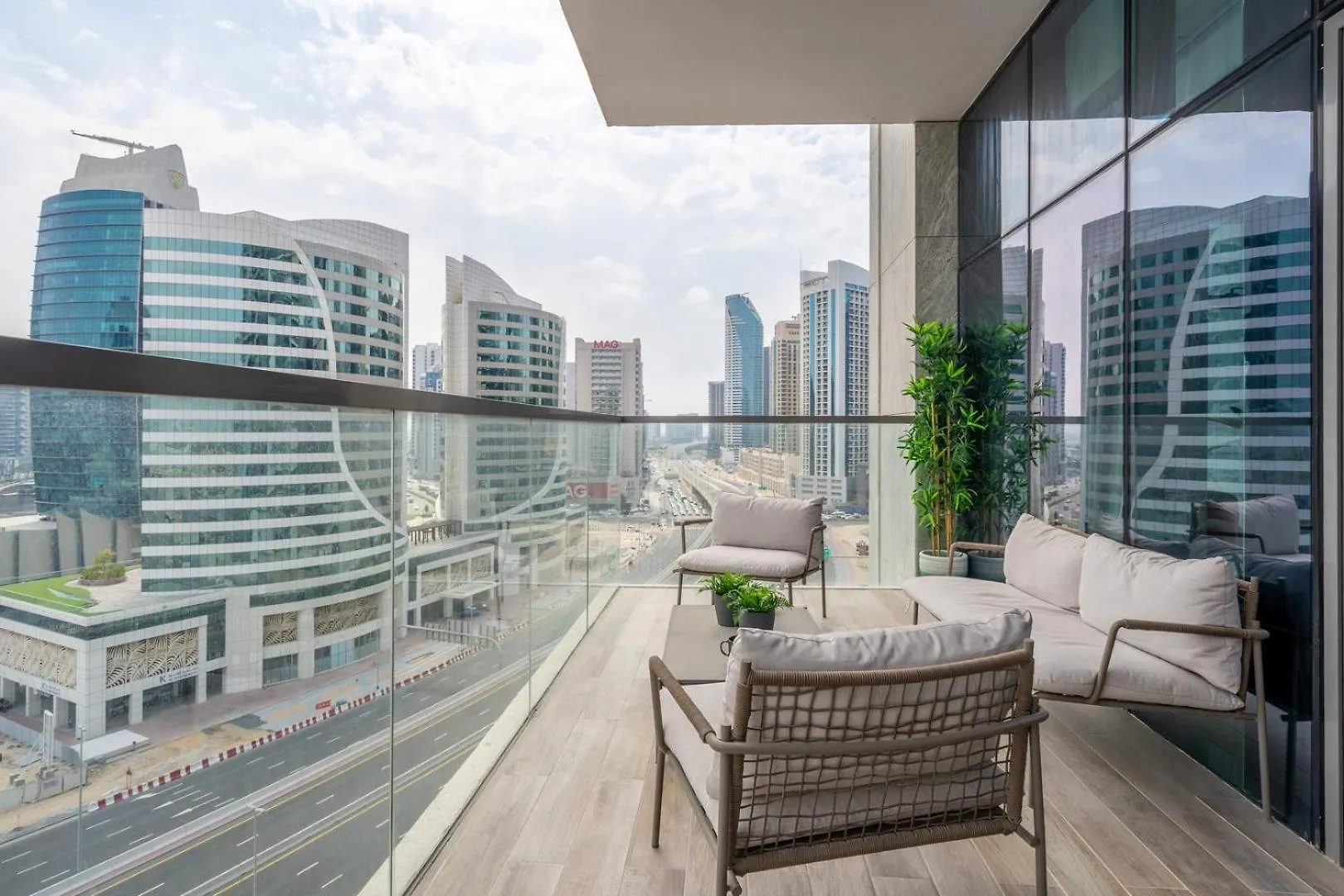 Guestready - Luxurious Accents Near Burj Khalifa Appartement Dubai
